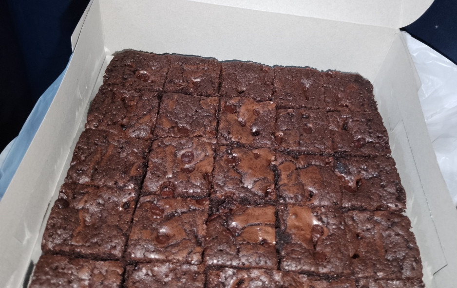 (Lembah Kelang)Pre Order Brownies 8 inci